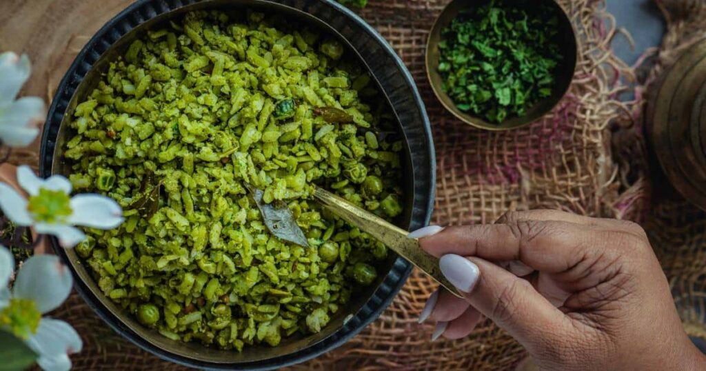 Hariyali Poha |  Green Masala Poha